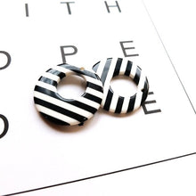 Load image into Gallery viewer, Acetate acrylic plate Korean temperament simple hand-made round black and white plaid earrings jewelry DIY material accessories